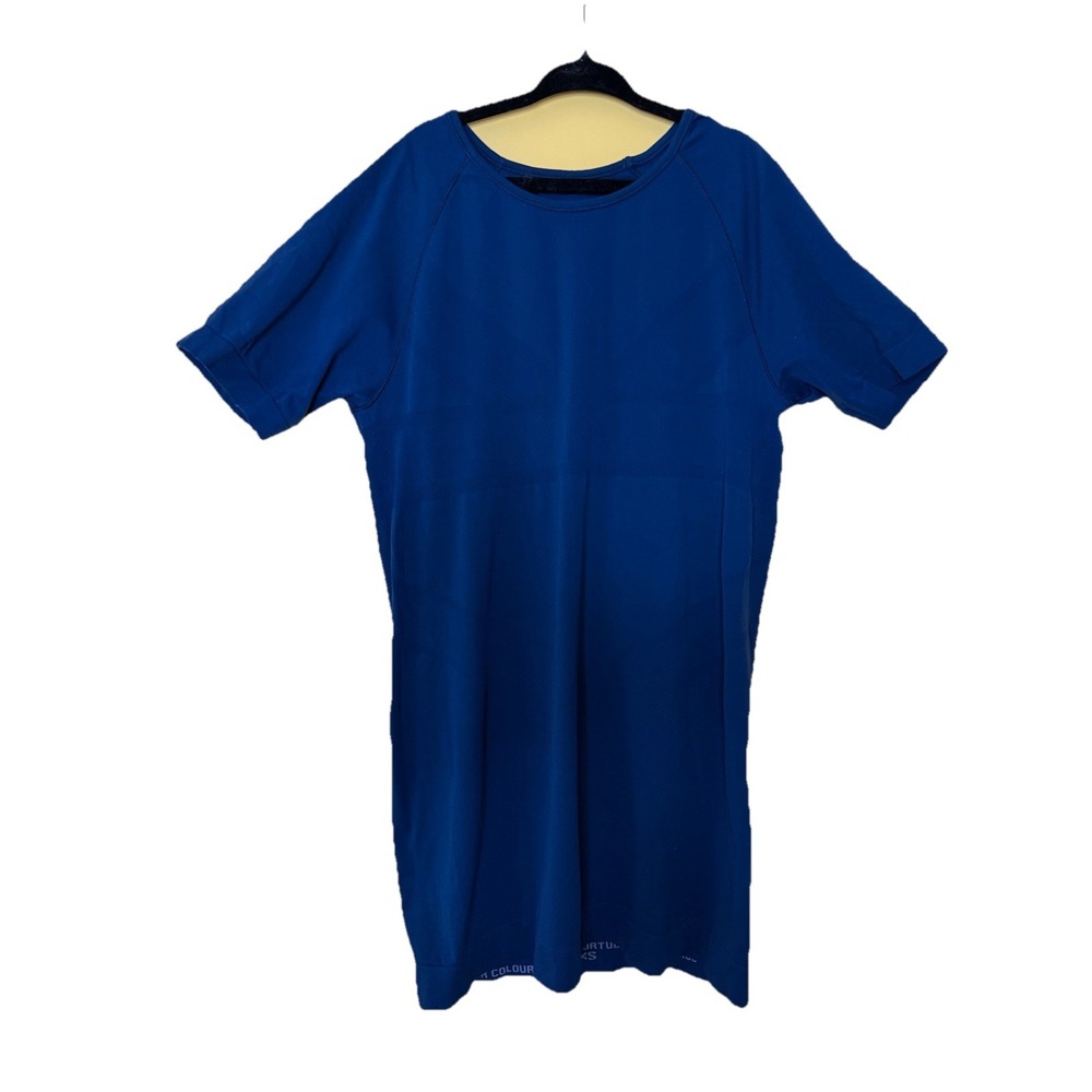 Sweaty Betty‎ Women's Short Sleeve T-shirt- Size XS Blue Stretchy Raglan Sleeve
